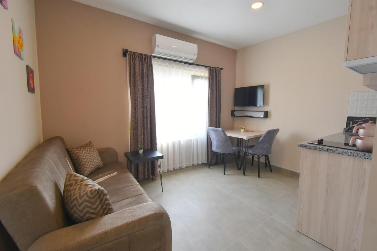Beyaz Melek Apart Hotel Анталья Экстерьер фото