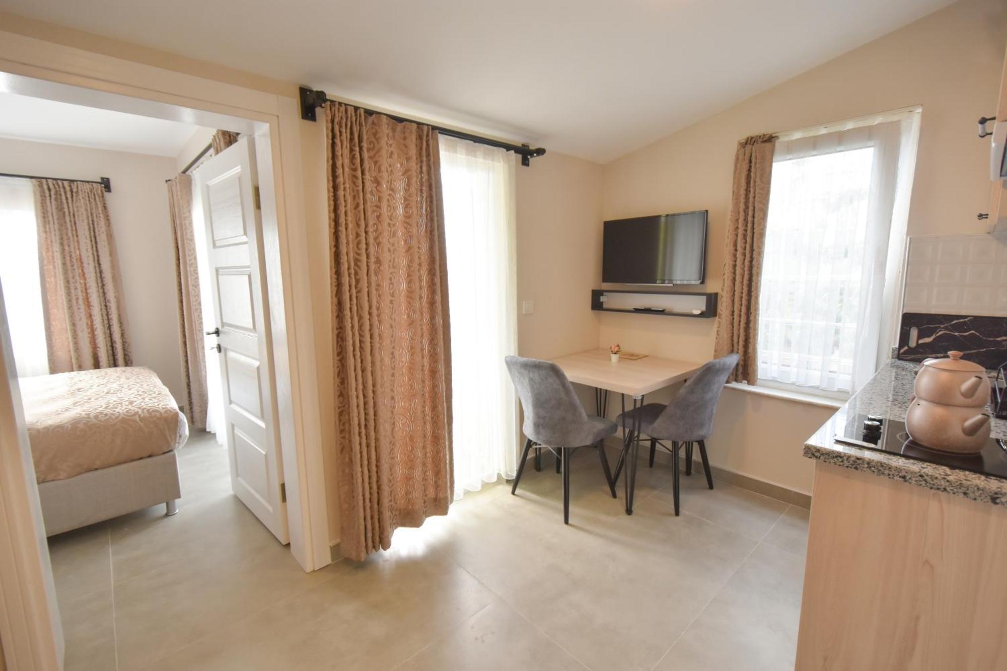 Beyaz Melek Apart Hotel Анталья Экстерьер фото